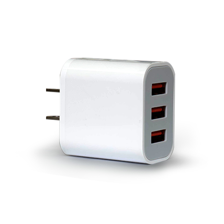 BYZ BL-A031Cargador  3 USB  3.1A 15.5W Max